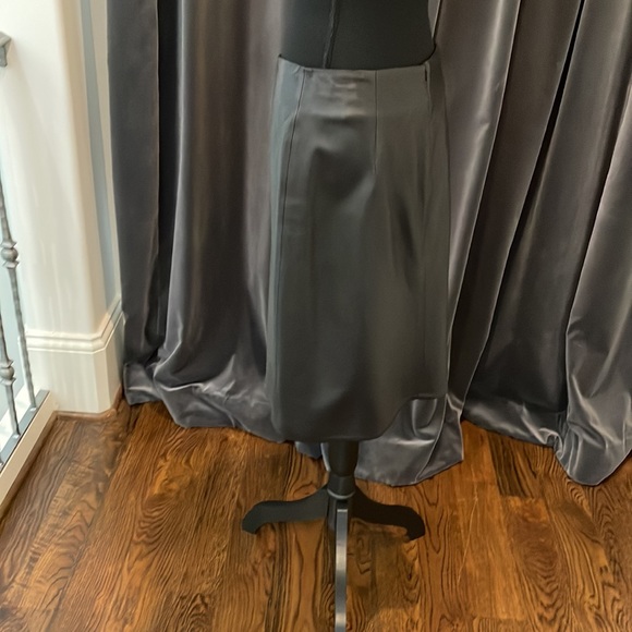 Vintage Soft Leather A-line skirt from Leather Club London - Picture 2 of 3